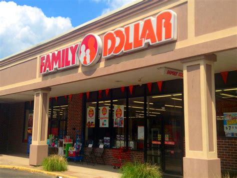 Family Dollar store image