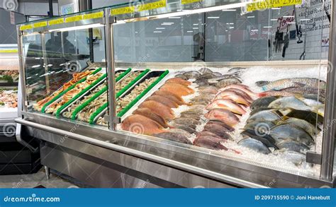 Fish market orlando handling and storage