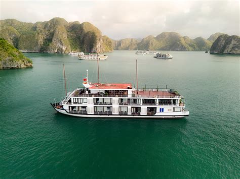 Halong Bay booking process