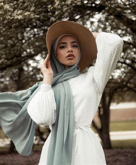 Hijab modern vintage