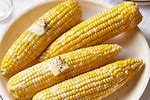 How to Cook Corn On Cob in Microwave