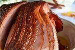 How to Make Glazed Ham with Pineapple
