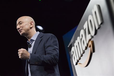 Jeff Bezos and the Amazon Team