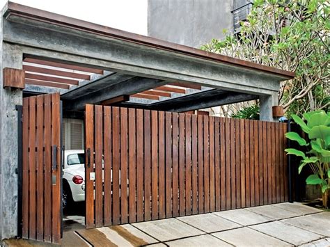 kayu pagar depan rumah minimalis