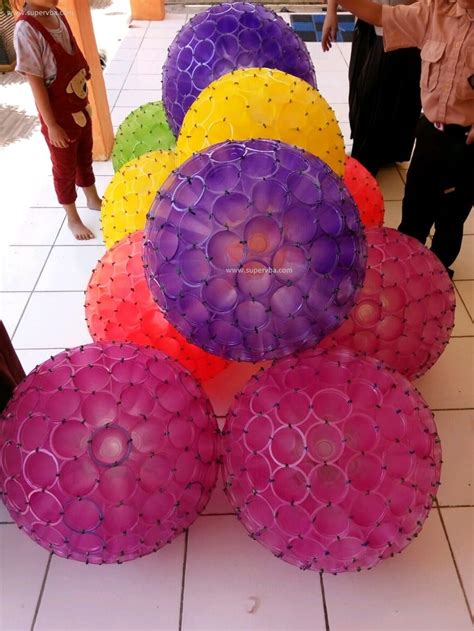 Lampion dari gelas plastik Indonesia