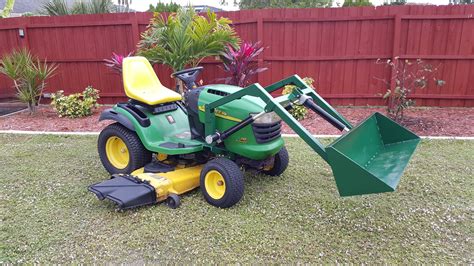 Lawn Tractor Loader