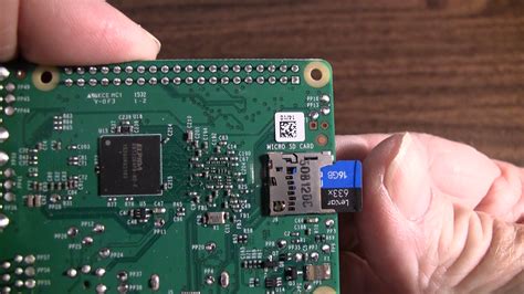 Load microSD Card Raspberry Pi