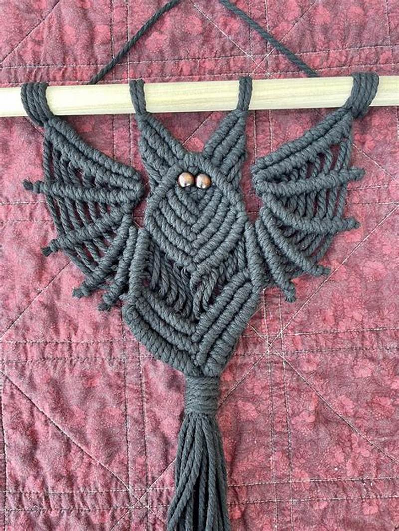 Macrame Bat Pattern