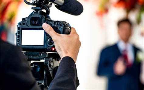 Menjadi Fotografer atau Videografer