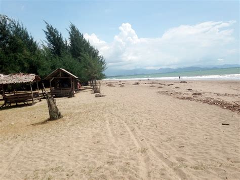 Pasir Jambak Beach