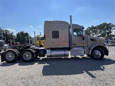 Peterbilt Market