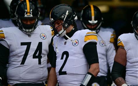 Pittsburgh Quarterback Depth Chart