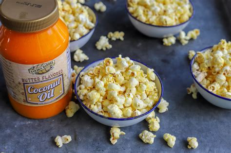 Popcorn with liquid coconut oil