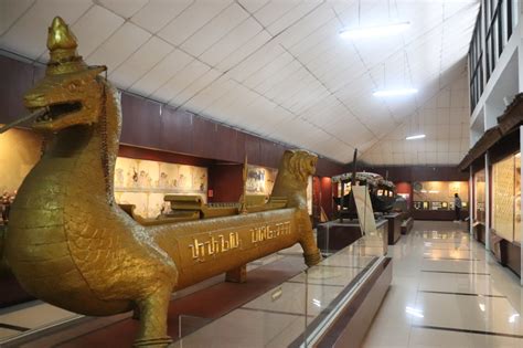 Prasasti Sunda Museum Sri Baduga Indonesia