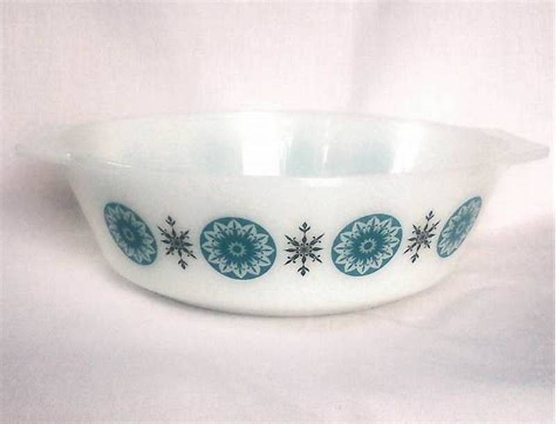 Pyrex Star Pattern