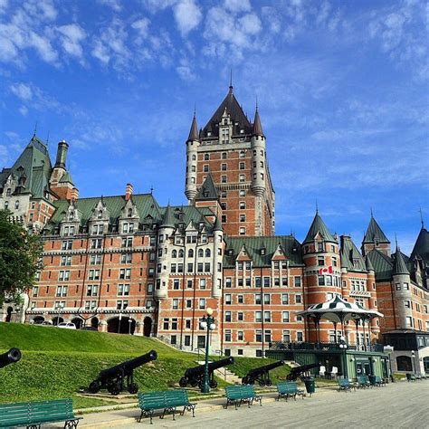 Quebec Hotels