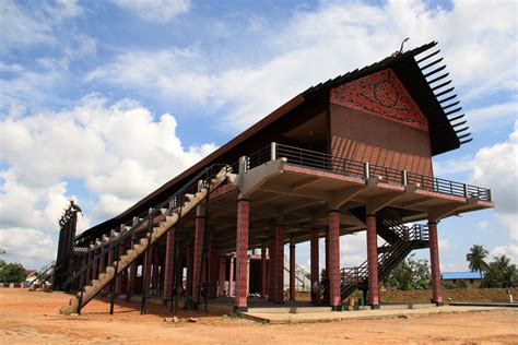 Rumah Radakng