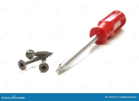 Screwdriver screw loose screw