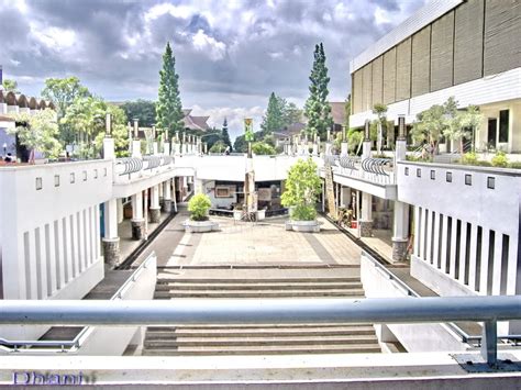Sunken Court ITB