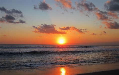 Sunset di Pantai Ciater
