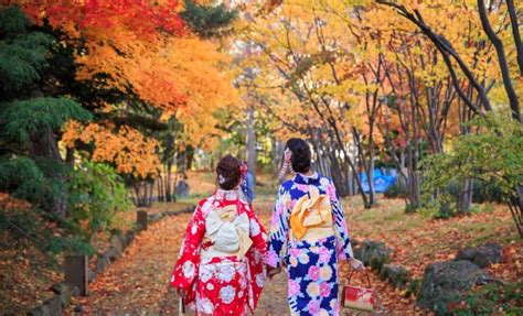 Tradisi Musim Gugur Jepang