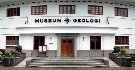 Tresure in Museum Geologi Indonesia