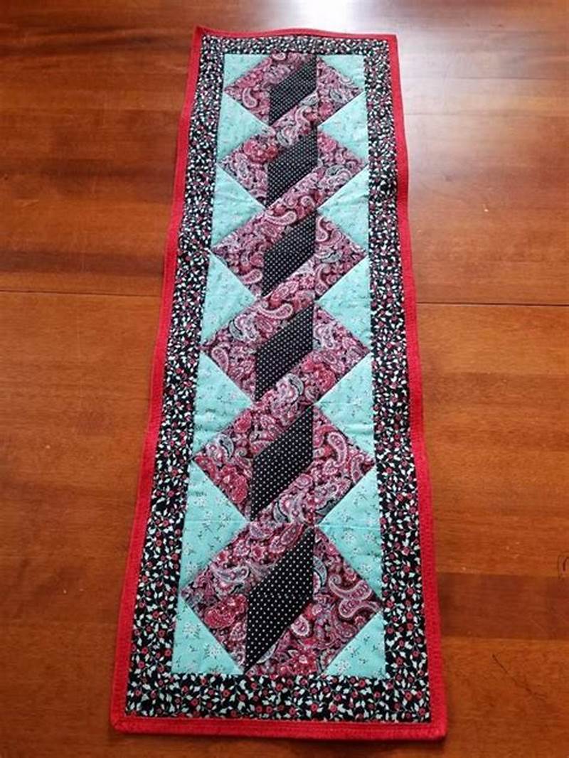 Twisted Pole Table Runner Quilt Pattern