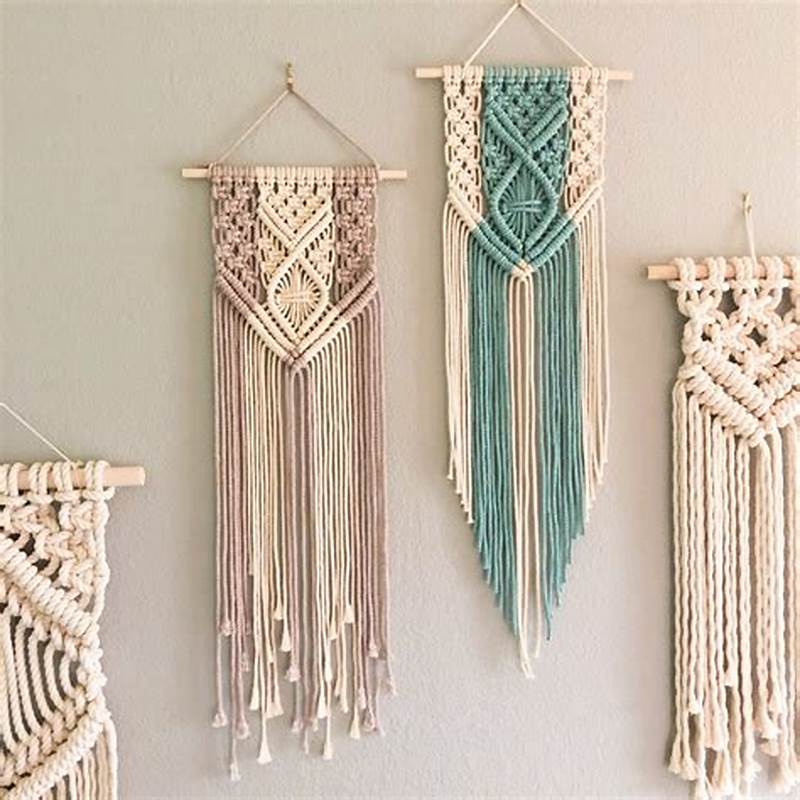 Two Color Macrame Wall Hanging Pattern