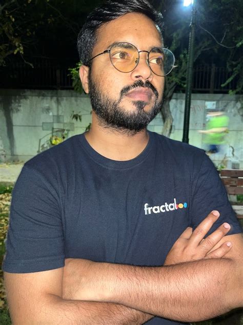 Vivek Yadav emoji