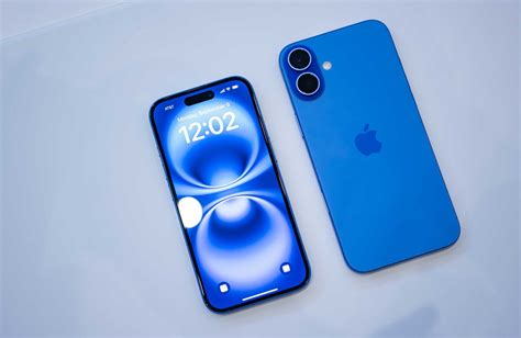 Apple iPhone 16