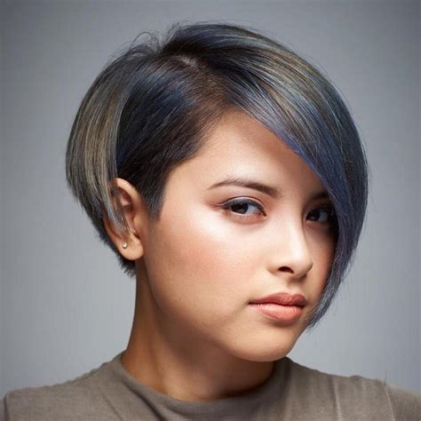 asymmetrical short haircuts for round faces
