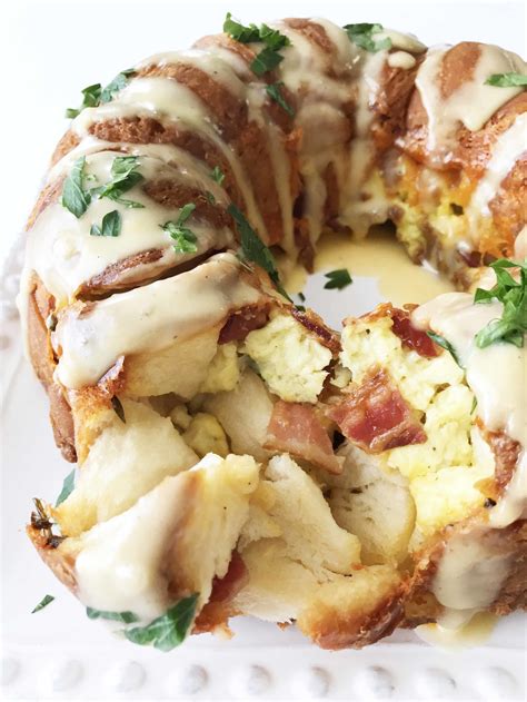 bacon egg and cheese monkey bread