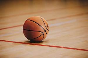 Basketball/