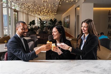 be bold sip different