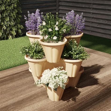 best plants for stackable planters