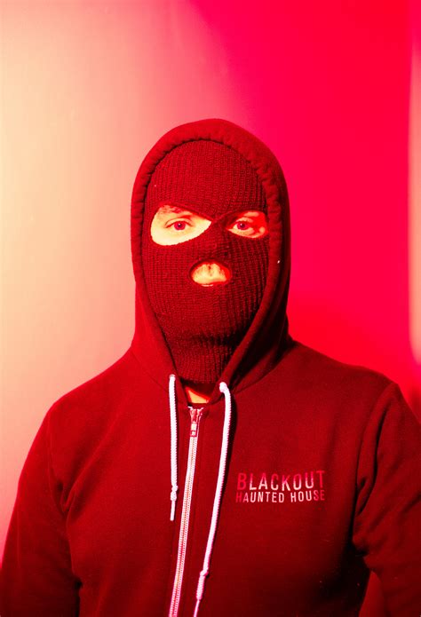 Blackout House Walkthrough