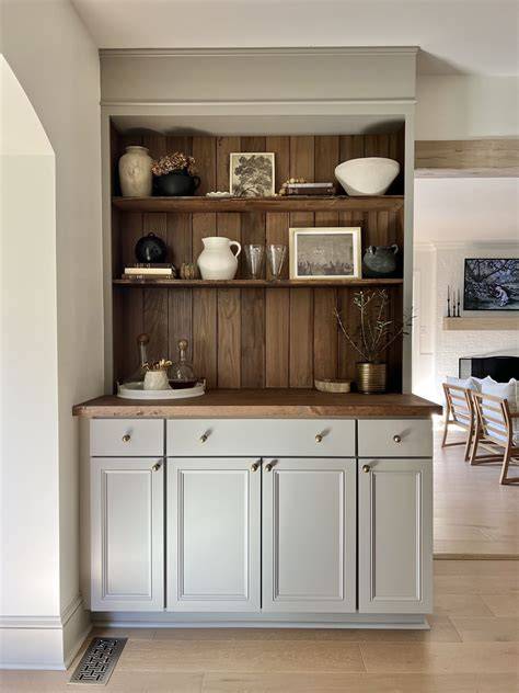 built in hutch