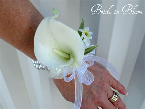 calla lily wrist corsage