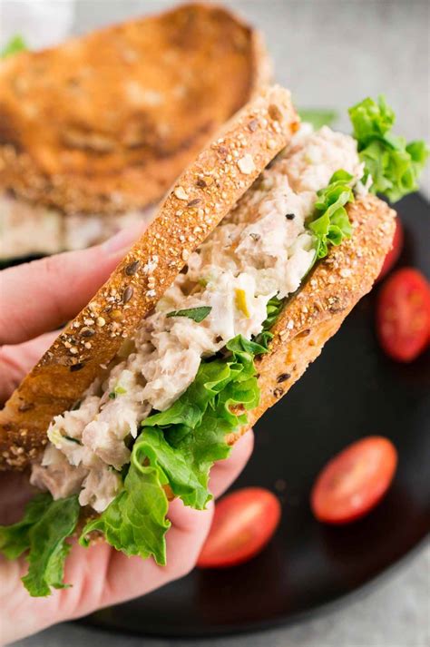Calories in a Tuna Fish Sandwich