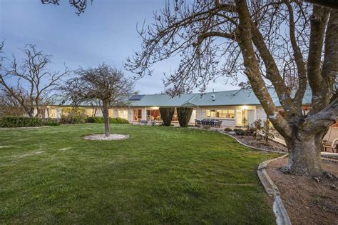 canberra land for sale