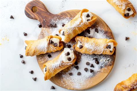 cannoli bar