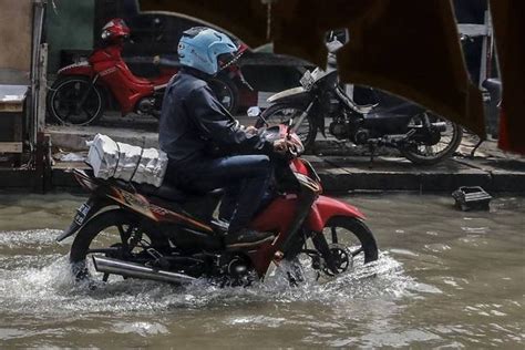 cara mengatasi motor matic terendam banjir