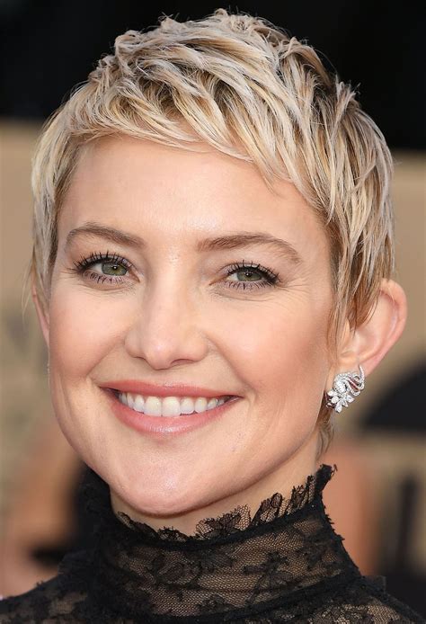 celebrity short hairstyles female