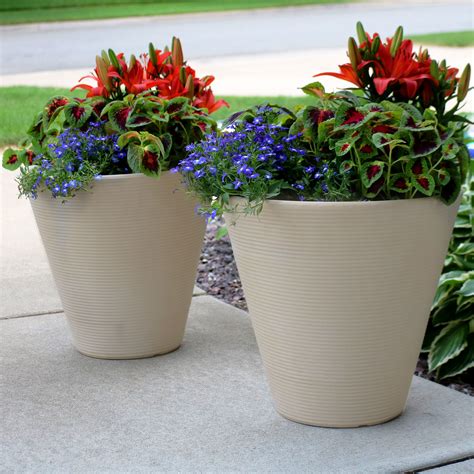 cheap outdoor plant pots