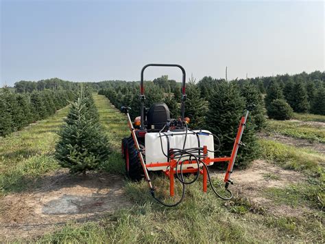 christmas tree sprayer