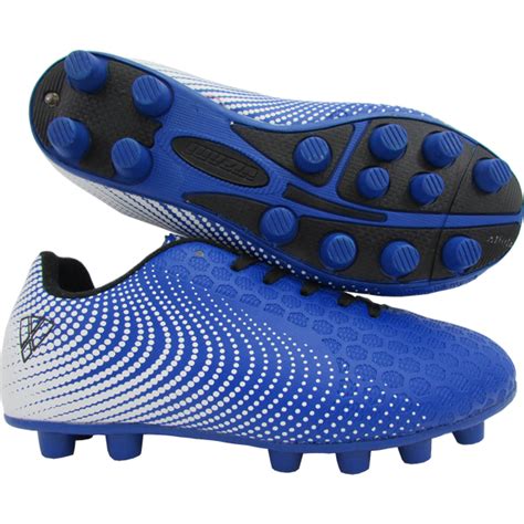comfortable soccer cleats