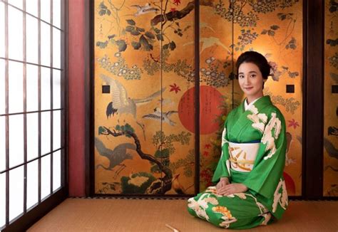 culture of japan examples