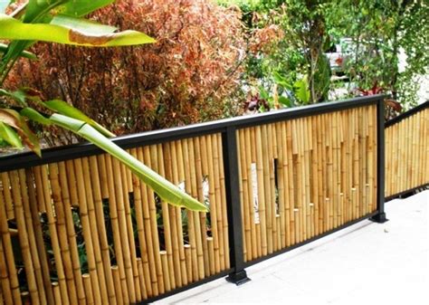 desain pagar bambu rumah minimalis