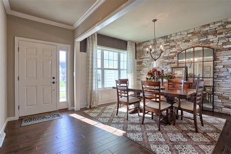dining room entryway