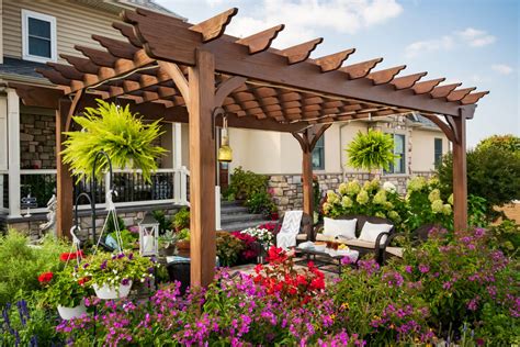 does a pergola provide shade